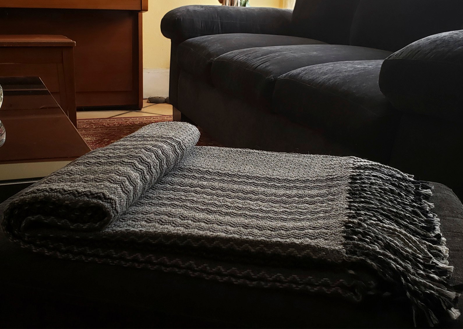 peruvian-alpaca-blankets-handcrafted-blue-gray-home-wholesale-export-winter-4